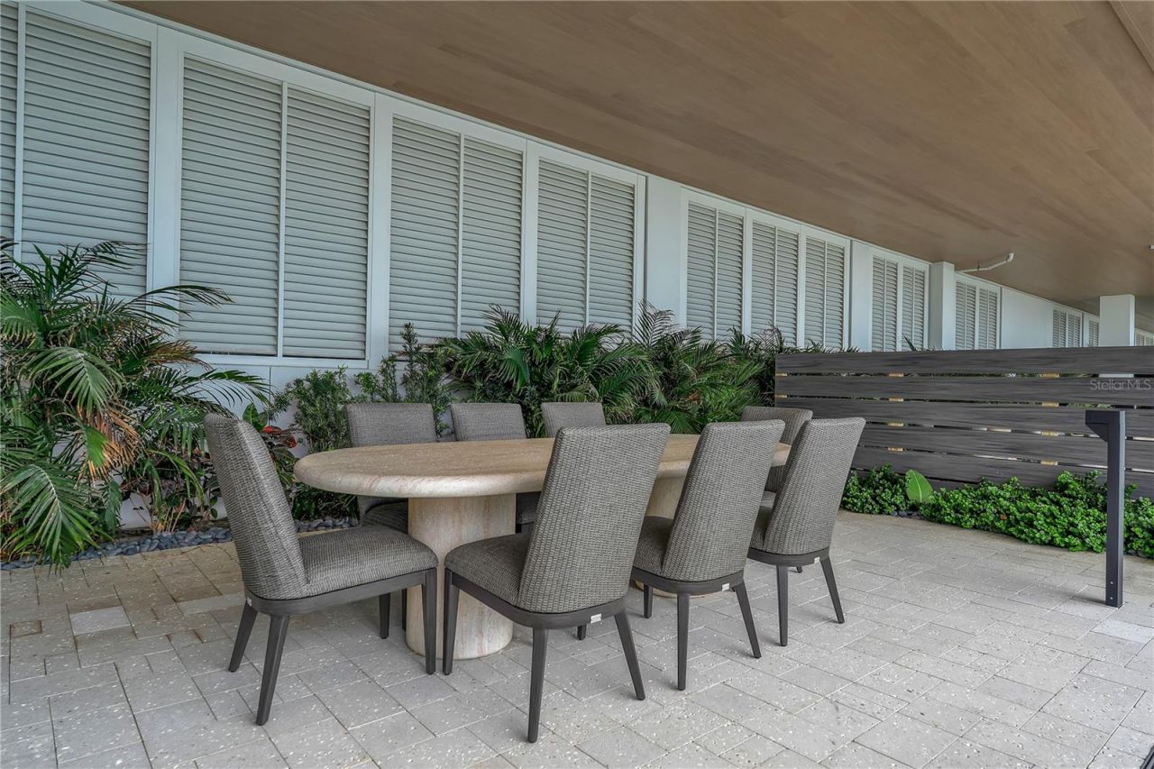 70 Avenida Veneccia, Unit 304, Sarasota, FL 34242 Photo