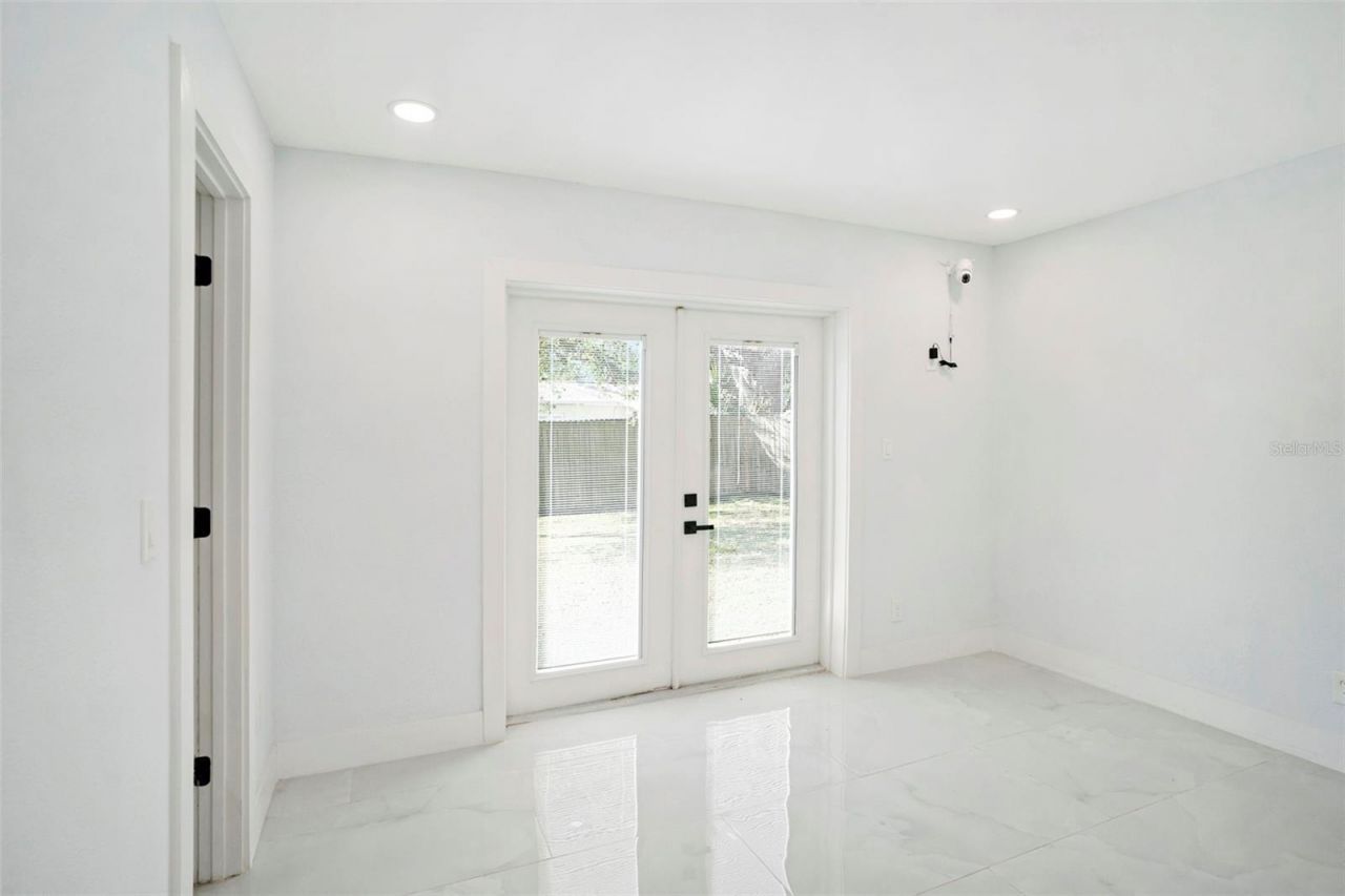 1778 New Hampshire Avenue Ne, Saint Petersburg, FL 33703 Photo