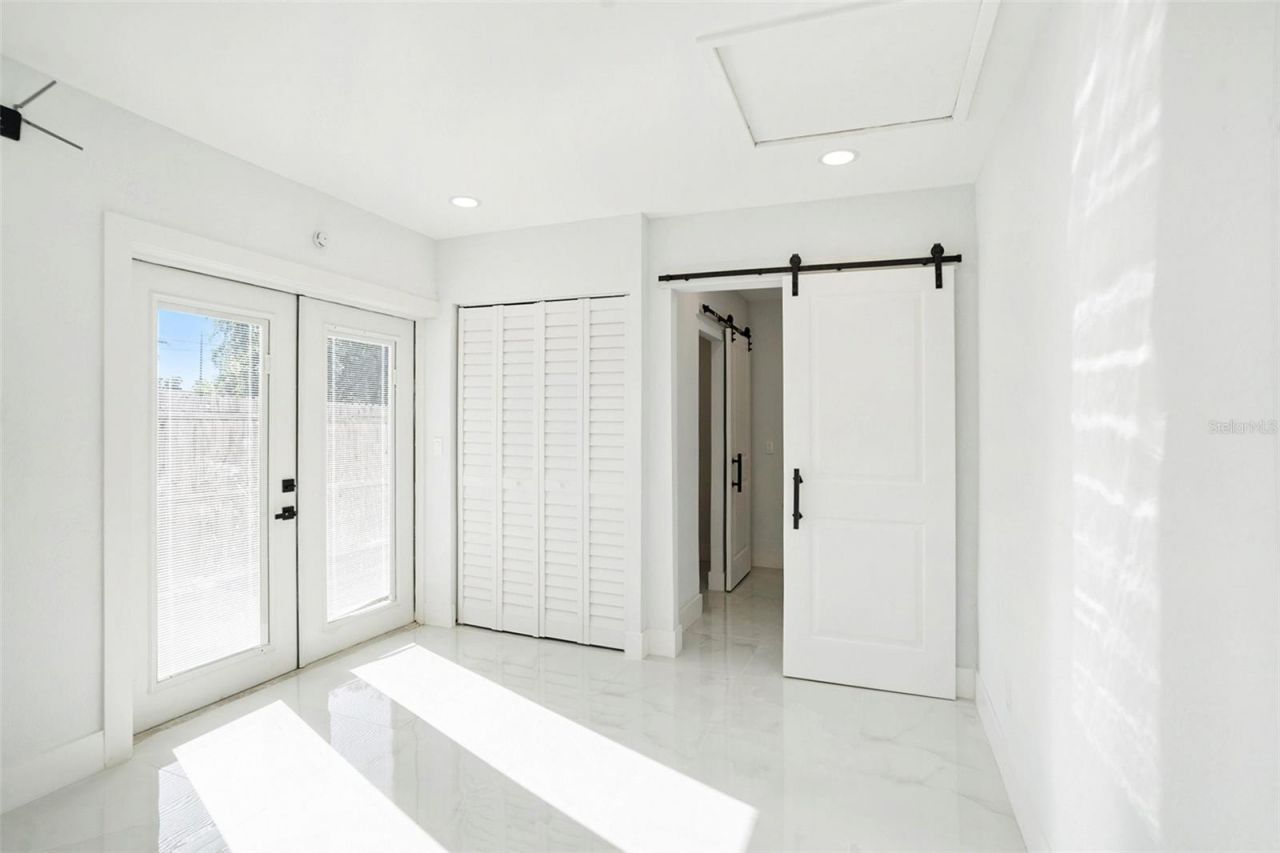 1778 New Hampshire Avenue Ne, Saint Petersburg, FL 33703 Photo