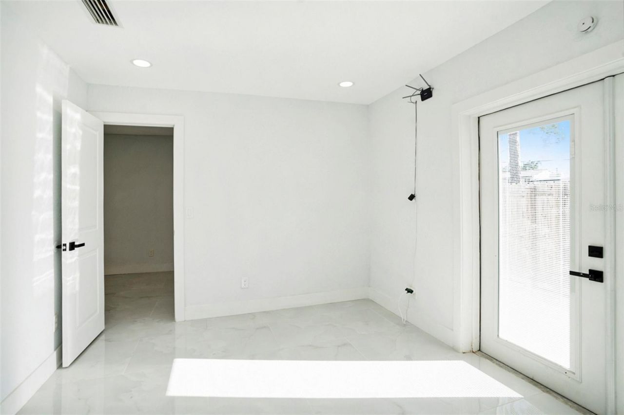 1778 New Hampshire Avenue Ne, Saint Petersburg, FL 33703 Photo