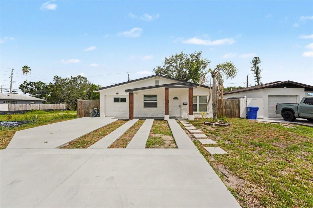 1778 New Hampshire Avenue Ne, Saint Petersburg, FL 33703 Photo