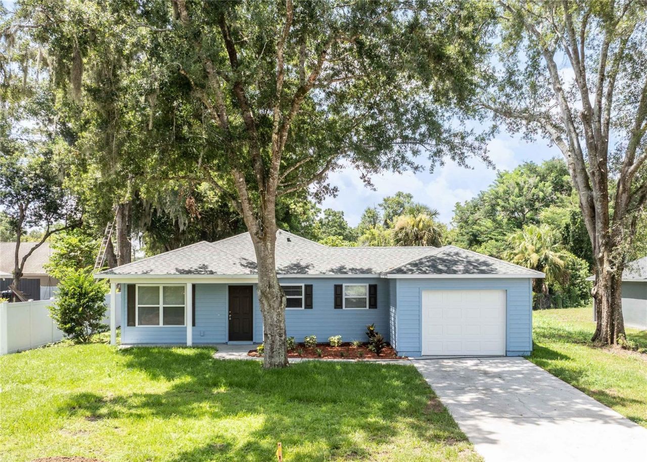 2270 Suanee Avenue , Eustis, FL 32726 Photo
