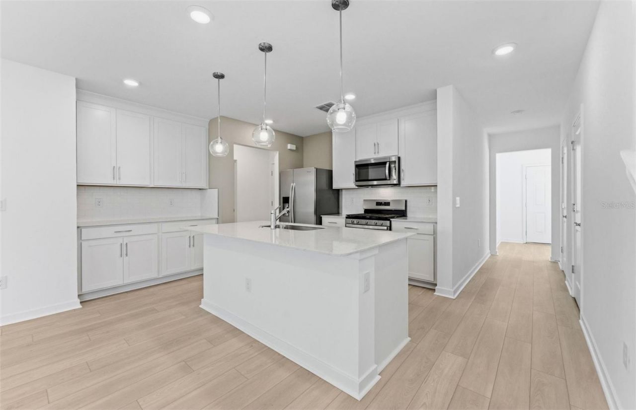 5344 Spring Maiden Circle , Apollo Beach, FL 33572 Photo