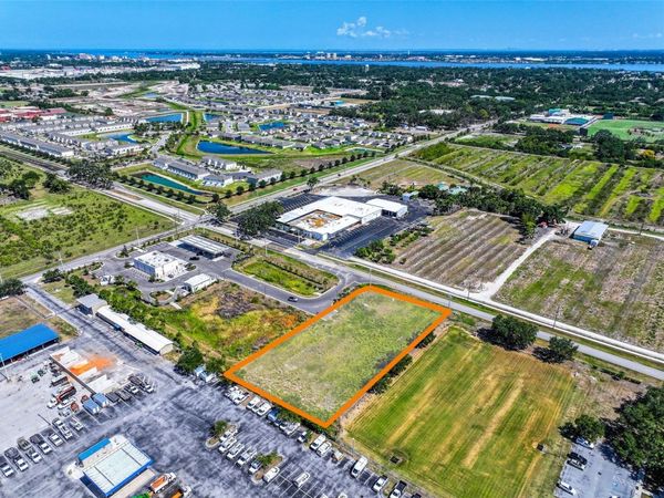 2814 26TH AVENUE E, BRADENTON, FL 34208