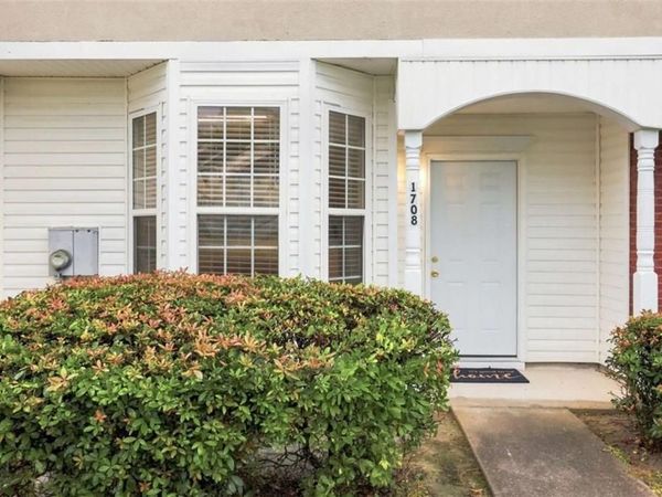 1708 Camden Forrest Trail, Riverdale, GA 30296