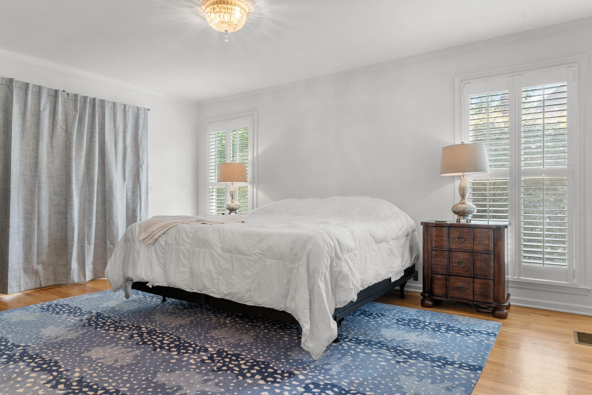 1457 Lee Boulevard Photo 16