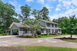 1457 Lee Boulevard photo 4