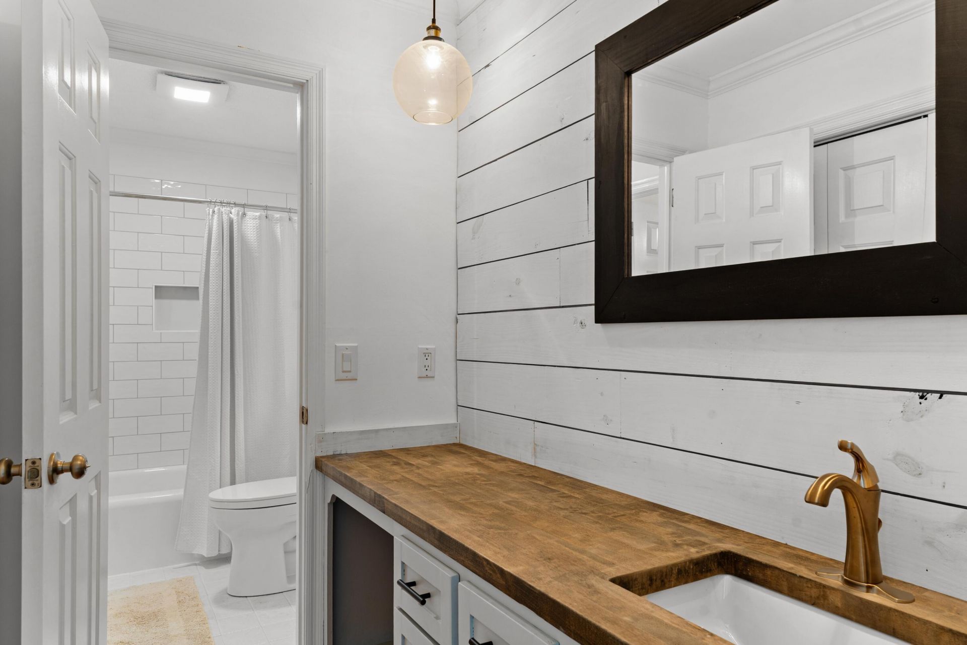 1457 Lee Boulevard Photo 27