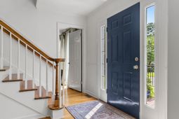 1457 Lee Boulevard photo 4