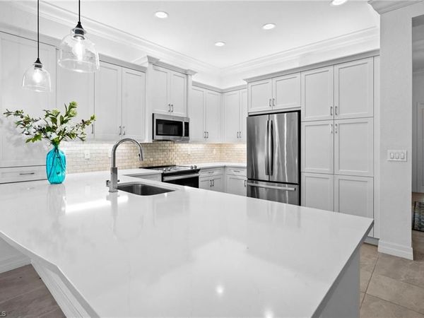 11536 Foxbriar LN, FORT MYERS, FL 33913