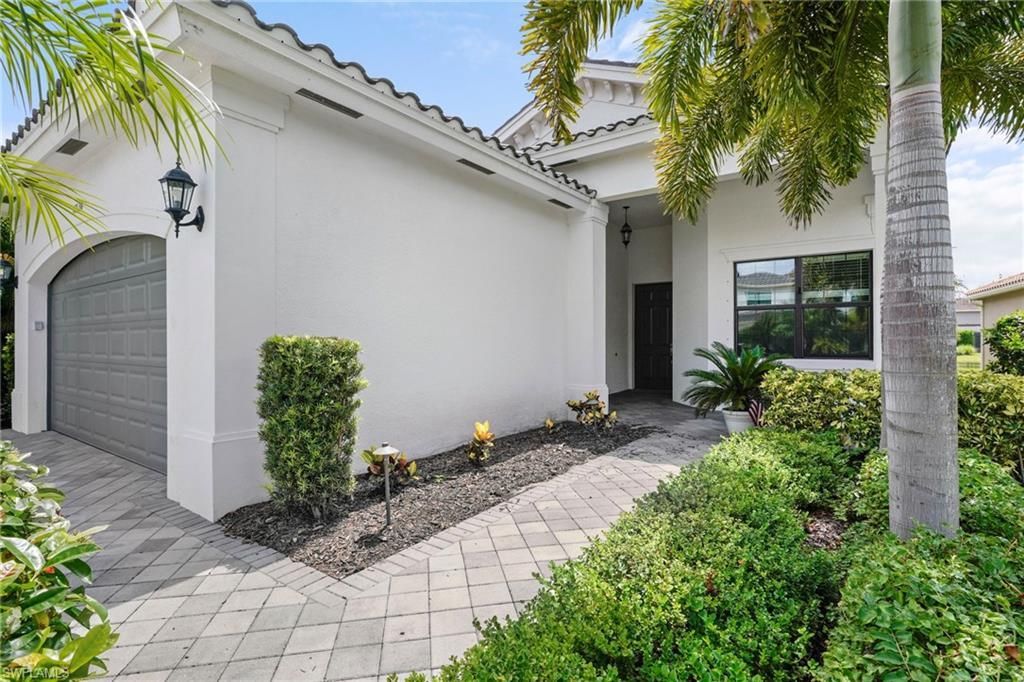 11536 Foxbriar Ln, Fort Myers, FL 33913 Photo