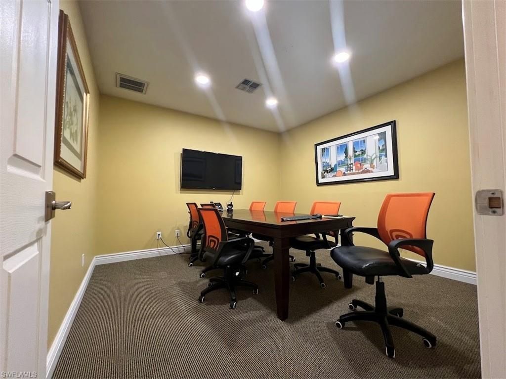 12611/613 New Brittany Blvd, Fort Myers, FL 33907 Photo