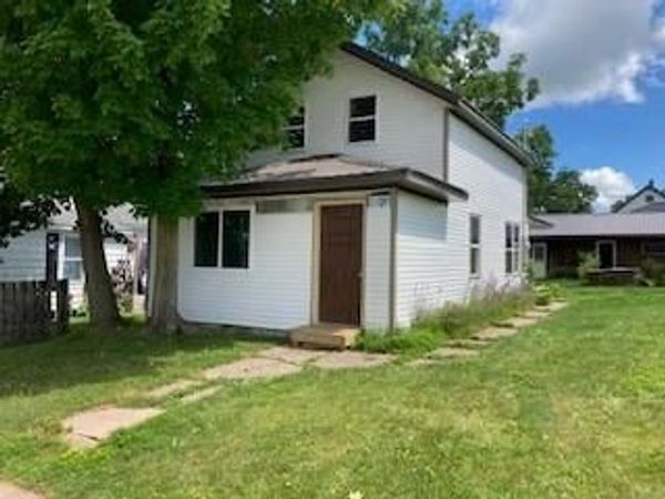 138 2nd Street, Medford, WI 54451