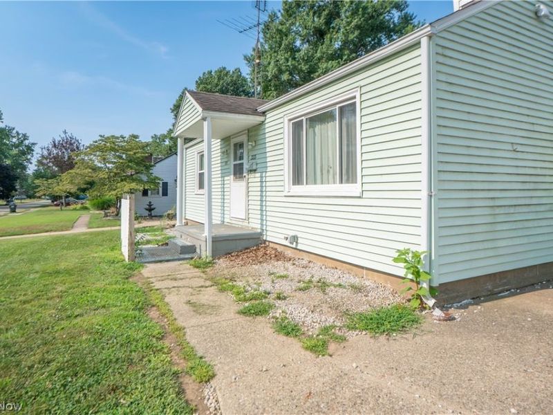 333 19th Street NE, Massillon, OH 44646 Photo 2