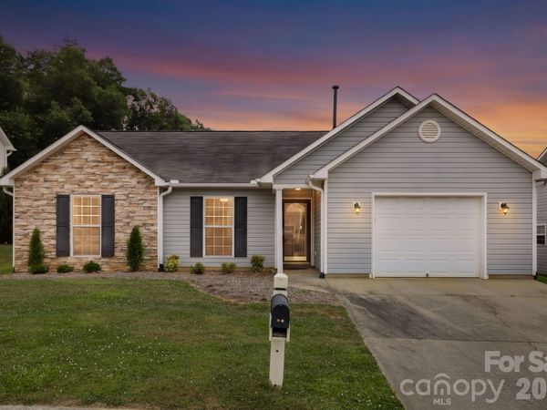99 Yadkin Road , Fletcher, NC 28732