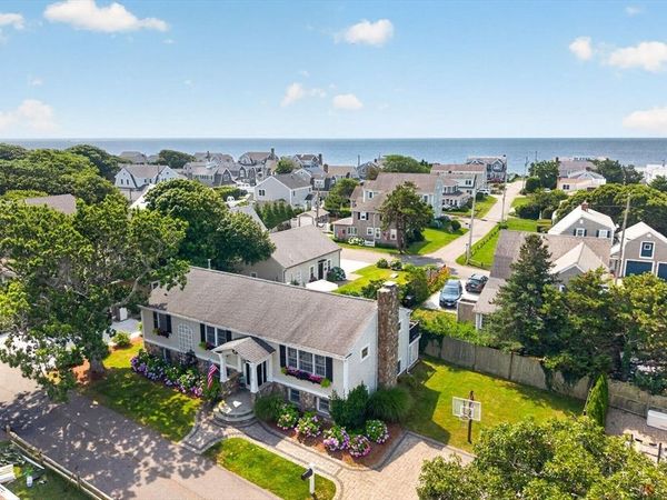 33 Harbor View Rd, Harwich, MA 02646