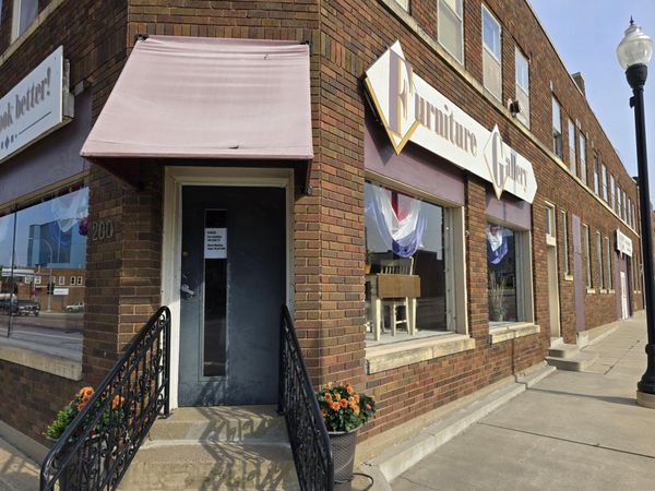 200 Main Street W, Sleepy Eye, MN 56085