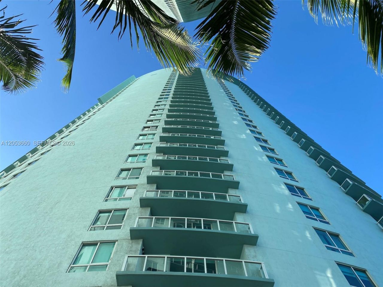 1900 N Bayshore Dr, Unit 3807, Miami, FL 33132 Photo
