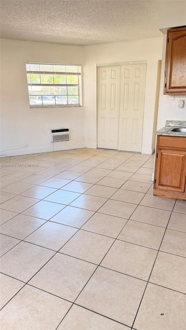 978 SW 10th Dr , Unit 10, Pompano Beach, FL 33060 Photo