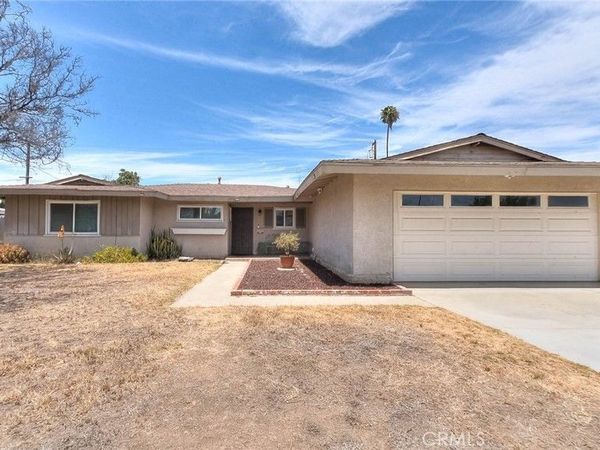 11229 Town Country S, Riverside, CA 92505