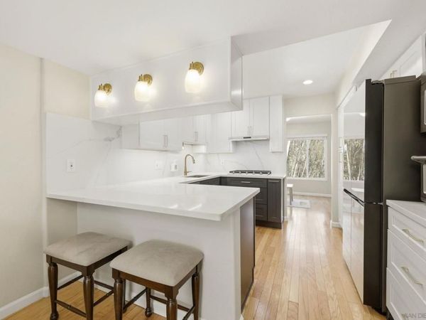 10657 Caminito Memosac, San Diego, CA 92131