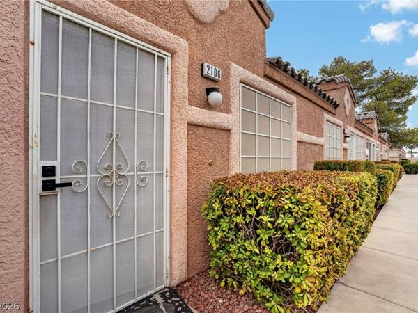 2106 Sleepy Court , Las Vegas, NV 89106