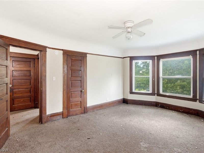 10820 Grantwood Avenue, Cleveland, OH 44108 Photo 30
