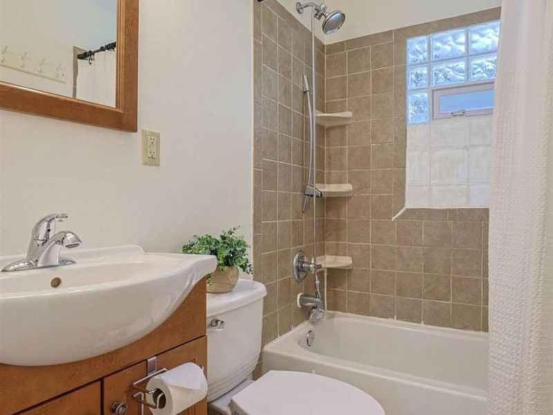 3186 Laverne Drive, Colerain Township, OH 45251 Photo 15