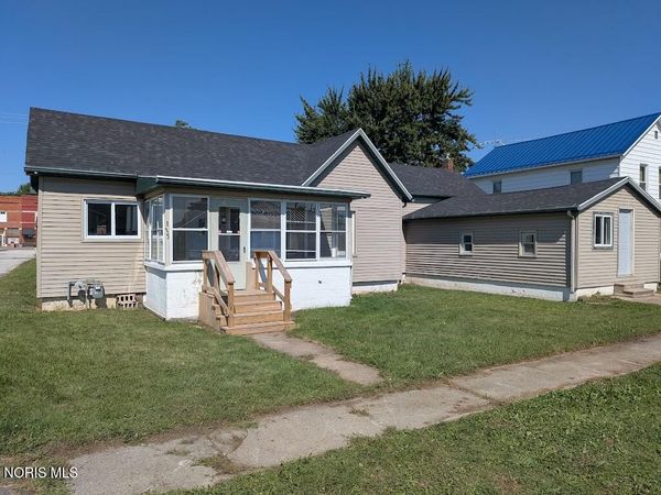113 N Henry Street, Malinta, OH 43535