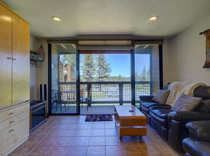 11591 Snowpeak Way , Unit #202, Truckee, CA 96161 Photo