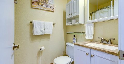 11591 Snowpeak Way , Unit #202, Truckee, CA 96161 Photo