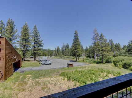 11591 Snowpeak Way , Unit #202, Truckee, CA 96161 Photo