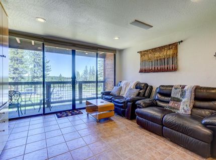 11591 Snowpeak Way , Unit #202, Truckee, CA 96161 Photo