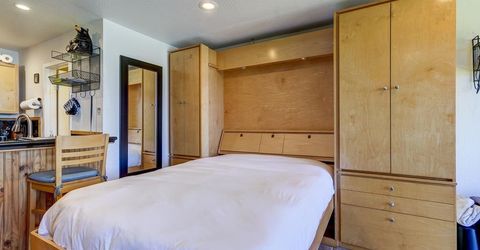 11591 Snowpeak Way , Unit #202, Truckee, CA 96161 Photo