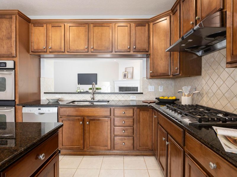 7043 Cunningham Drive , New Albany, OH 43054 Photo 11