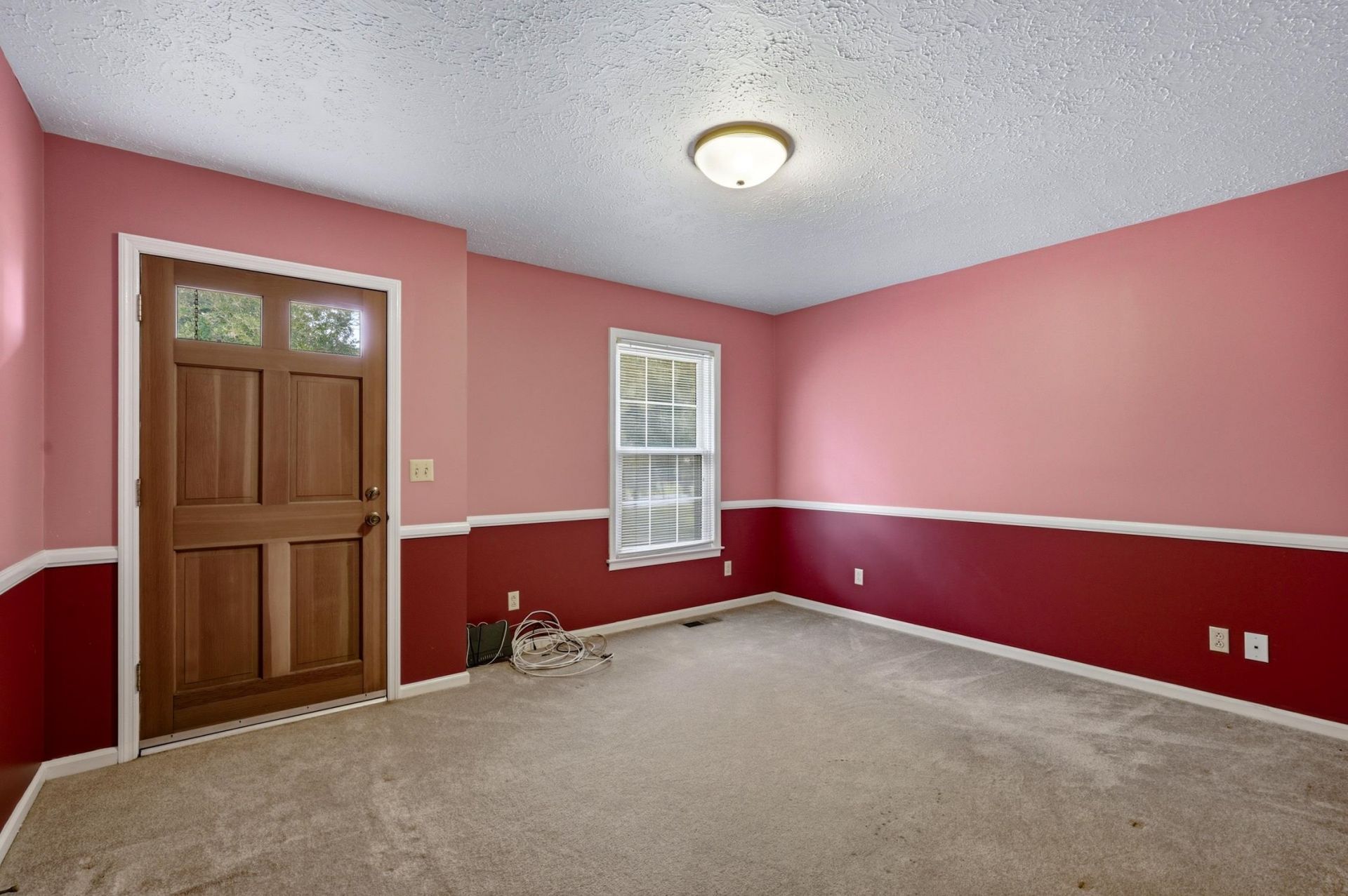 1007 Academy Dr. Photo 17