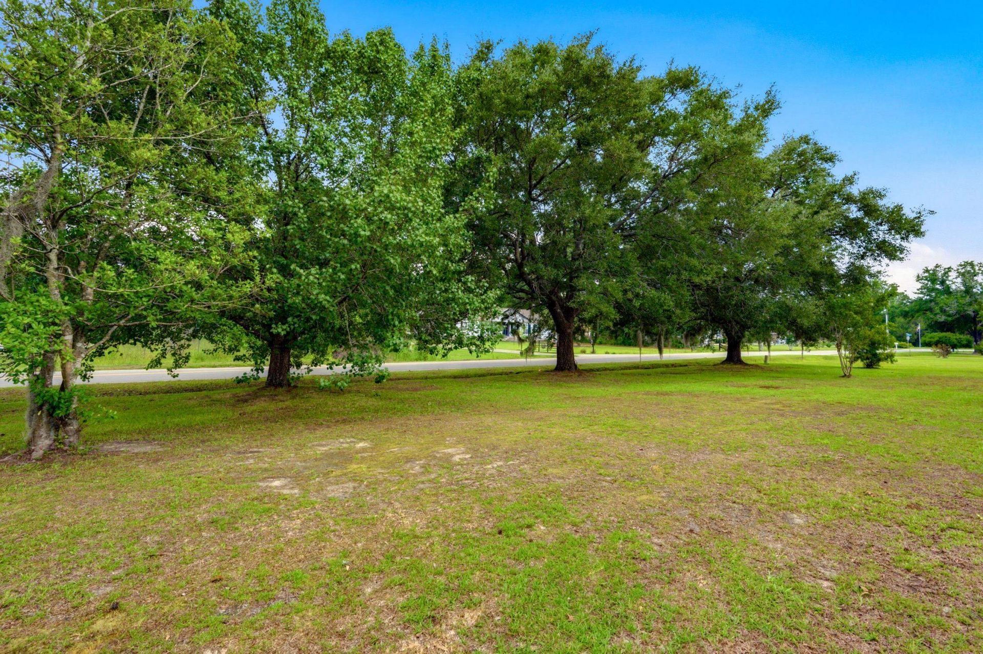1007 Academy Dr. Photo 25
