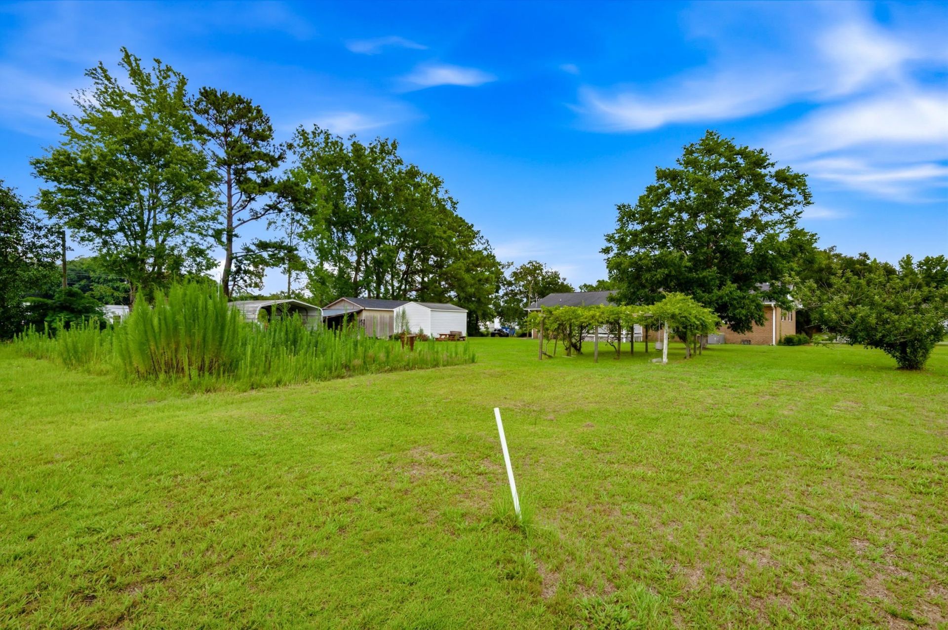 1007 Academy Dr. Photo 27