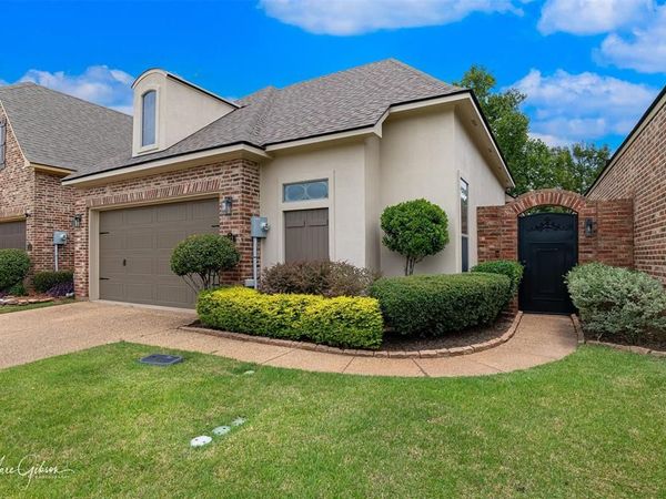 113 Arbor Place, Bossier City, LA 71111