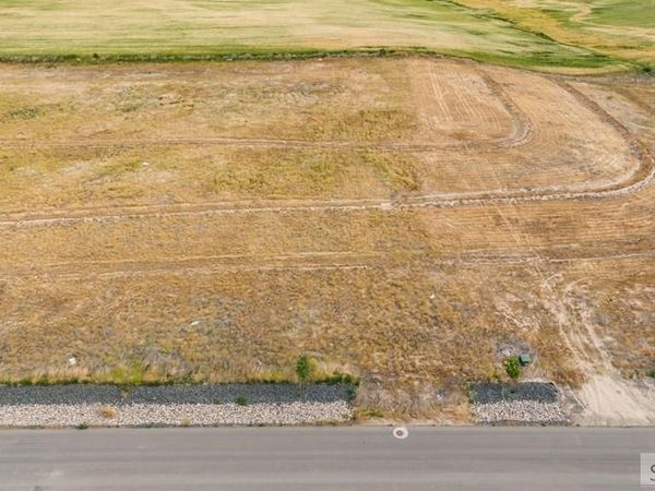 5601 Malheur River St, AMMON, ID 83406