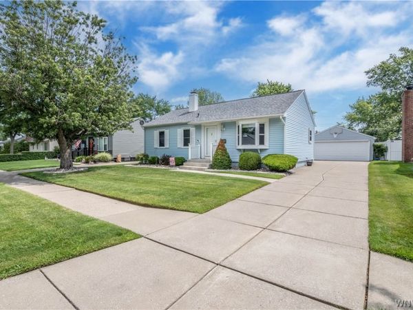 33 Westbourne Drive , Tonawanda, NY 14150