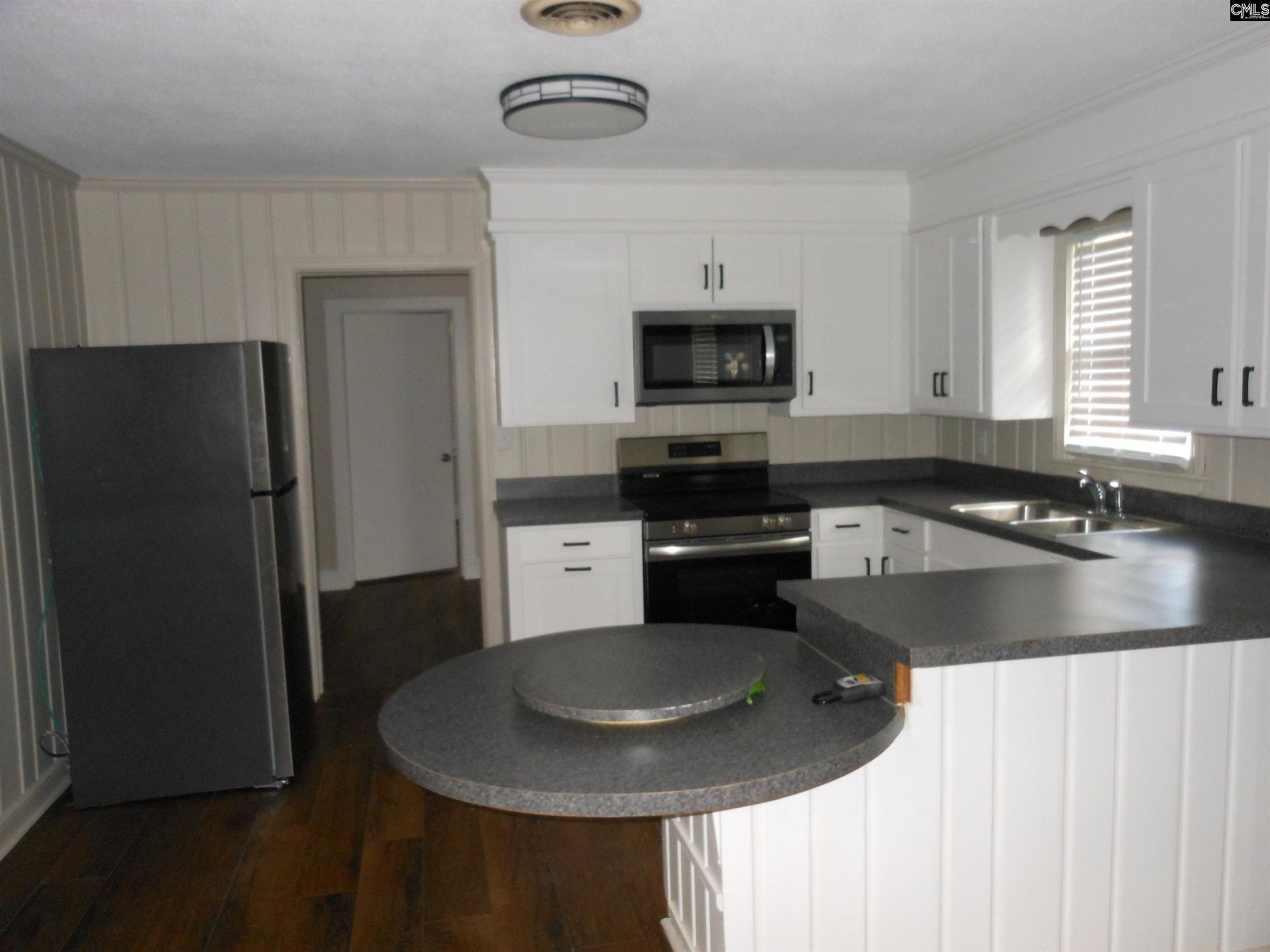 649 Laurel Road  Photo 5