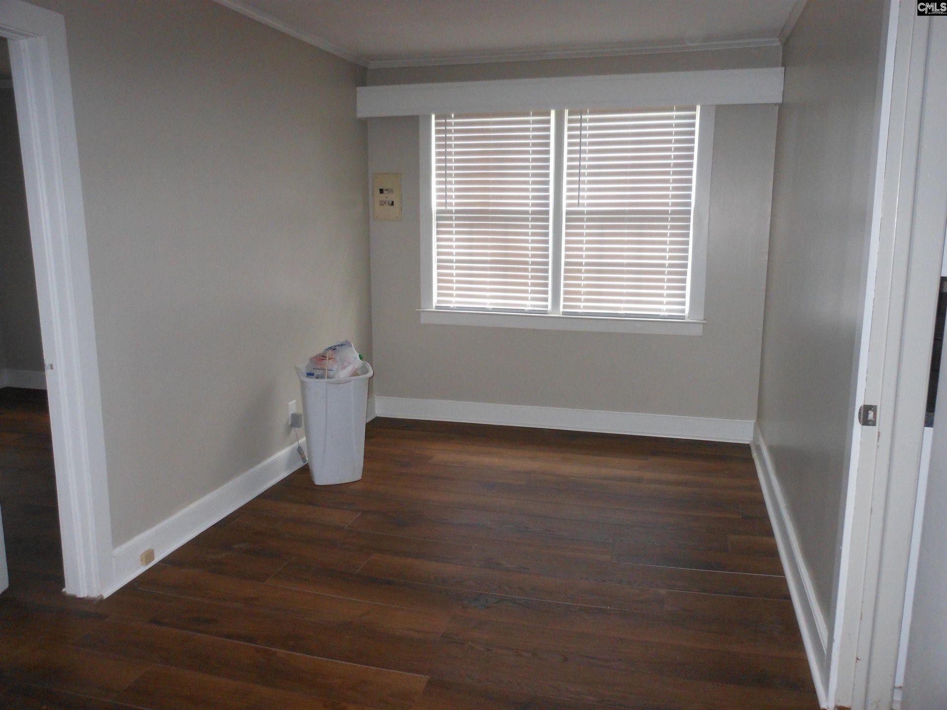 649 Laurel Road  Photo 7