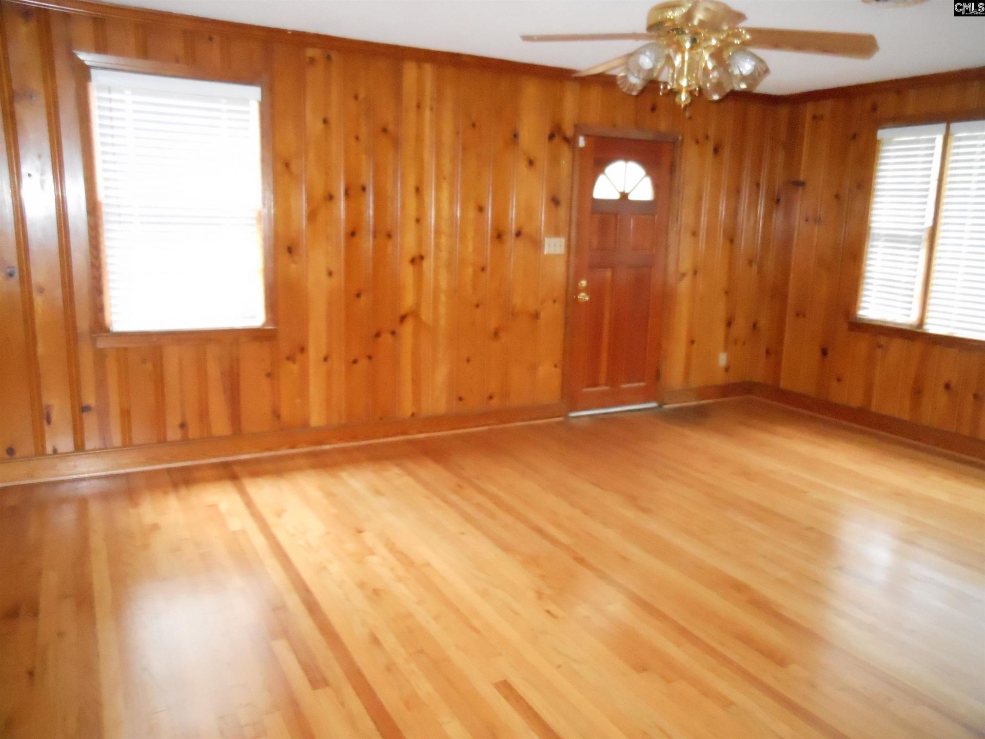 649 Laurel Road  Photo 9