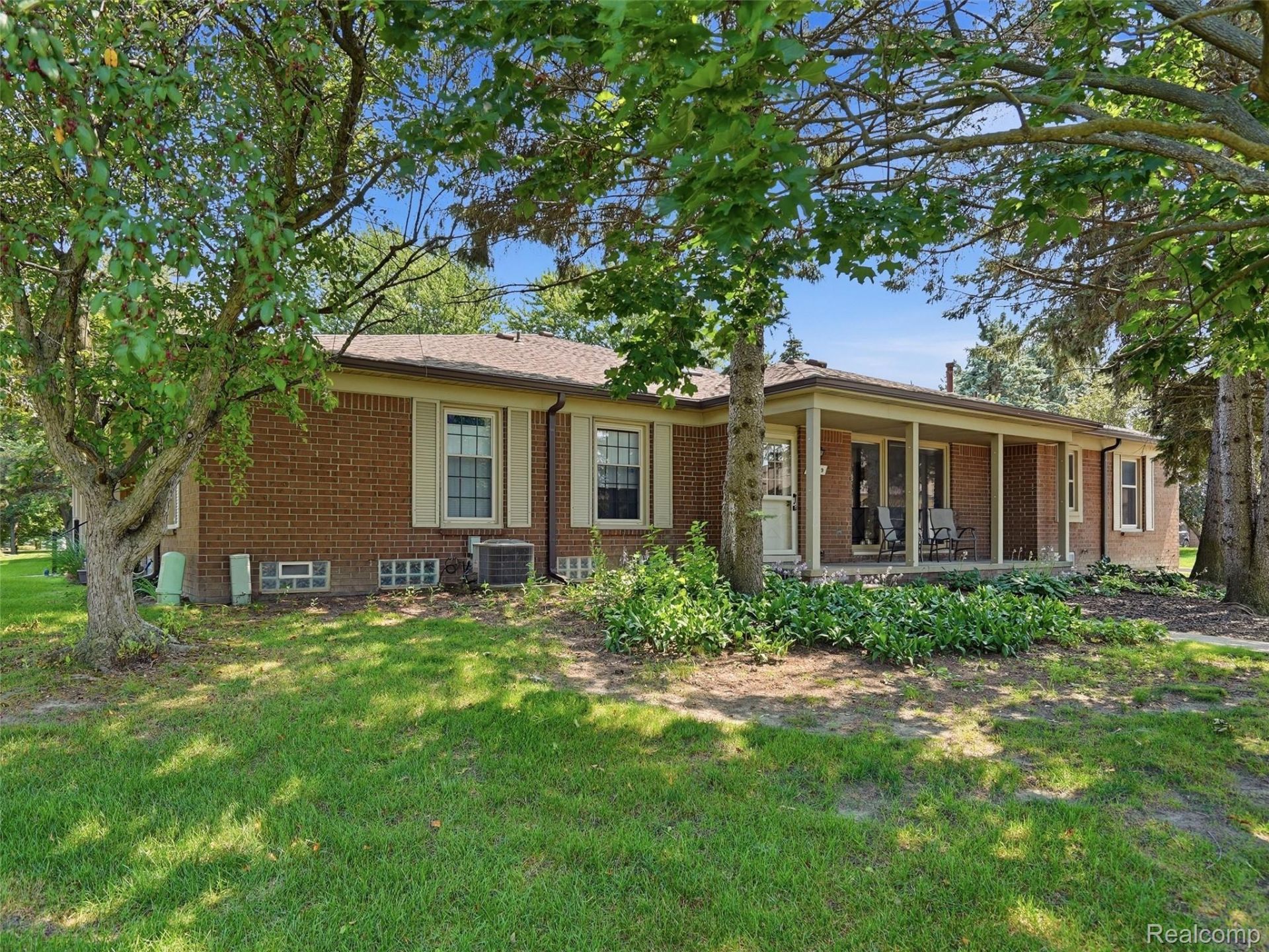 49139 Conway Court, Unit 25, Shelby Township, Mi 48315 Main Photo
