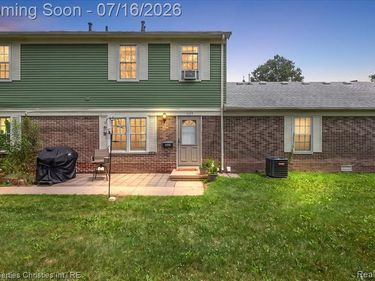 1663 Wingate Boulevard, York Twp, MI 48198