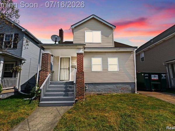 4810 Lenox Street, Detroit, MI 48215
