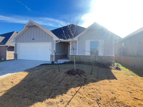 2228 NW 170th Street, Edmond, OK 73012