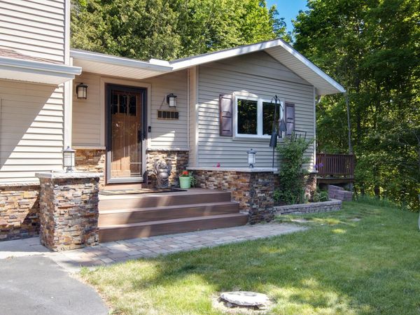 11446 Barnes Road, Kewadin, MI 49648