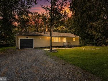 3279 BEECH RIDGE DRIVE, POCONO SUMMIT, PA 18346